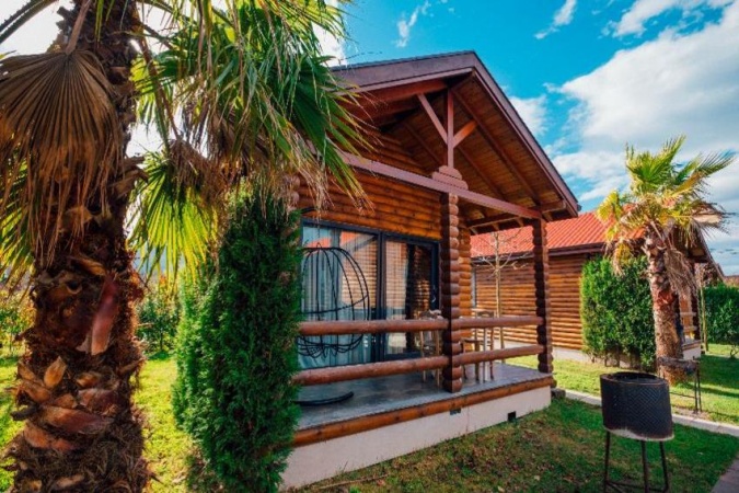 Oda Görseli: Deluxe Jakuzili Göl Manzaralı Bungalov / Oda Kahvaltı