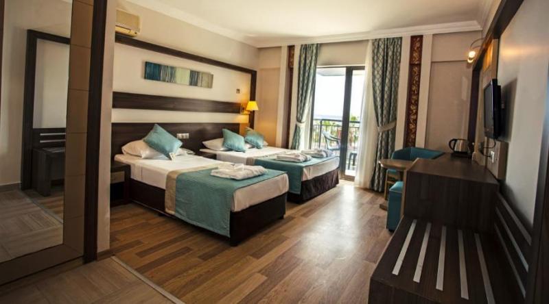 Oda Görseli: Premium Suit Oda / Her Şey Dahil